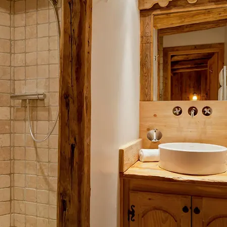 Maison De Village Chaleureuse Au Centre De Courchevel, Pres Des Pistes, 8 Pers, 4 Ch, Luxe Et Confort - Fr-1-568-18 Chalet